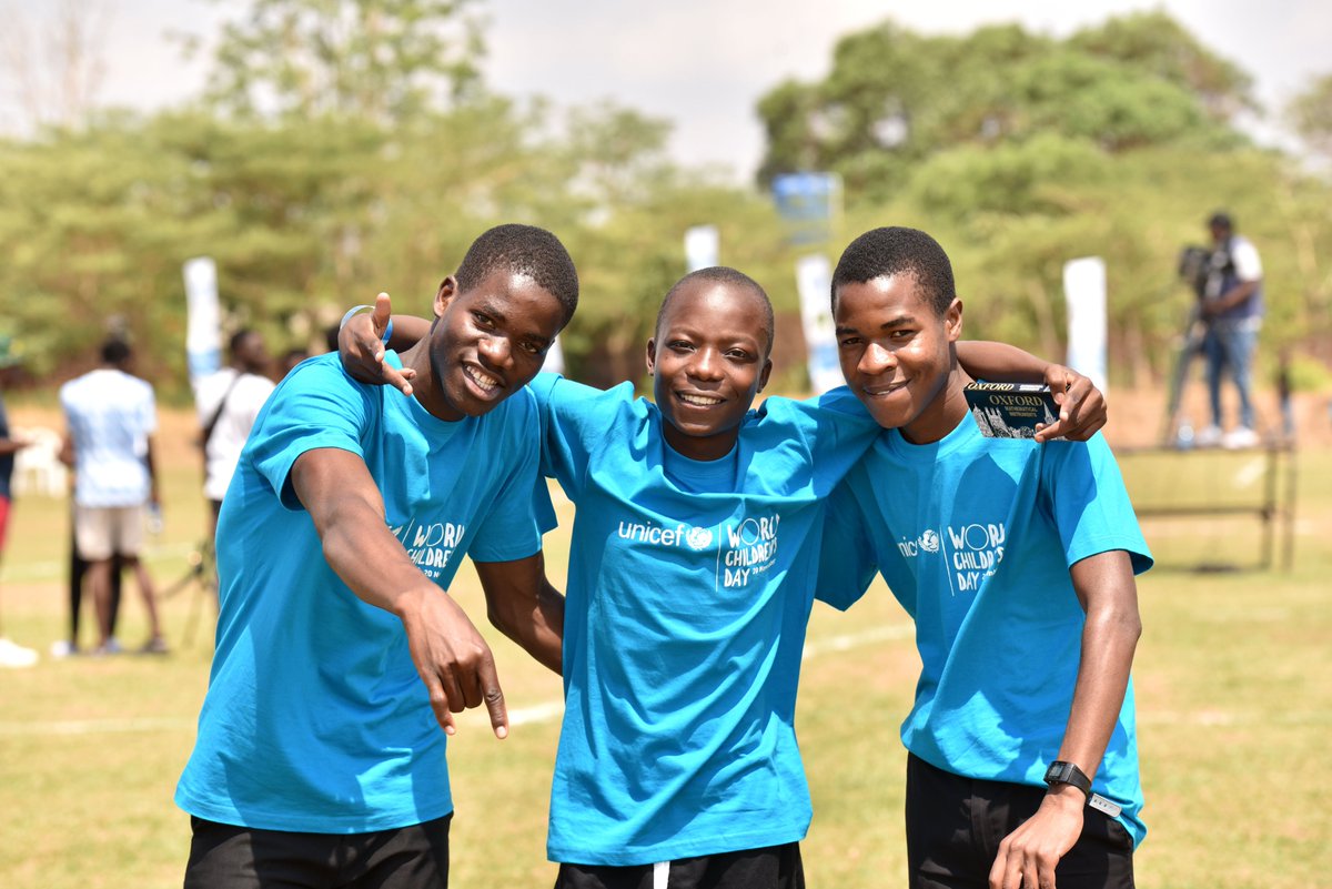 StandardBankMW's tweet photo. Heartfelt cheers filled the atmosphere as members of our staff and youth from all walks of life participated in the 2022 UNICEF Career Day this weekend! Career talks, entertaining acrobatics and a rather breathtaking fundraising football match were the order of the day! 
#ItCanBe https://t.co/1Zxs1rsNqs