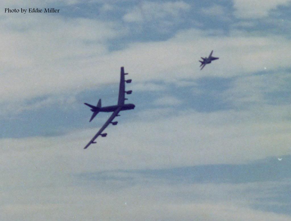 AncientSubHunt's tweet photo. "I'm too close for missiles, I'm switching to guns!" https://t.co/dUCsS2ieKh