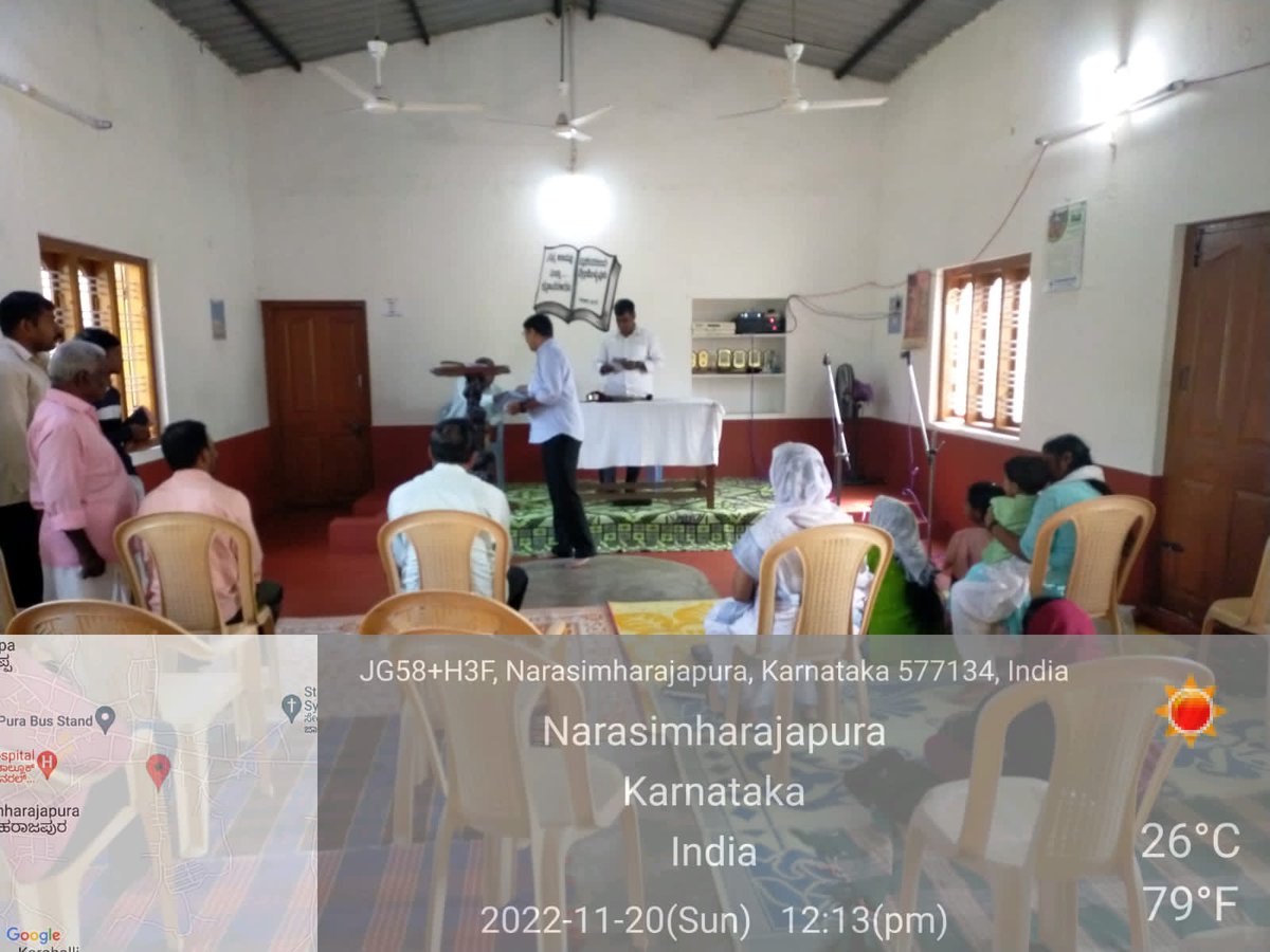 MICNRPura's tweet photo. ಅಲ್ಪಸಂಖ್ಯಾತರ ಕಲ್ಯಾಣ ದಿನದ ಪ್ರಯುಕ್ತವಾಗಿ EAE ಪೆಂತಾಕೋಸ್ಟಲ್ ಚರ್ಚ್, ನರಸಿಂಹರಾಜಪುರ  ಇಲ್ಲಿ ಅಲ್ಪಸಂಖ್ಯಾತರ ಕಲ್ಯಾಣ ಇಲಾಖೆಯ ಯೋಜನೆಗಳ ಬಗ್ಗೆ ಮಾಹಿತಿಯನ್ನು ನೀಡಲಾಯಿತು. #KARNATAKAMWD #GOKDOM https://t.co/Qf2GEpStu3
