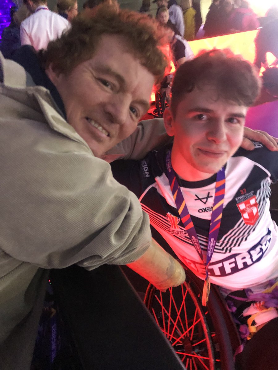 AndyAtkinsonorg's tweet photo. @hxwhrl Amazing to be there. https://t.co/Q8iZEcxYhi