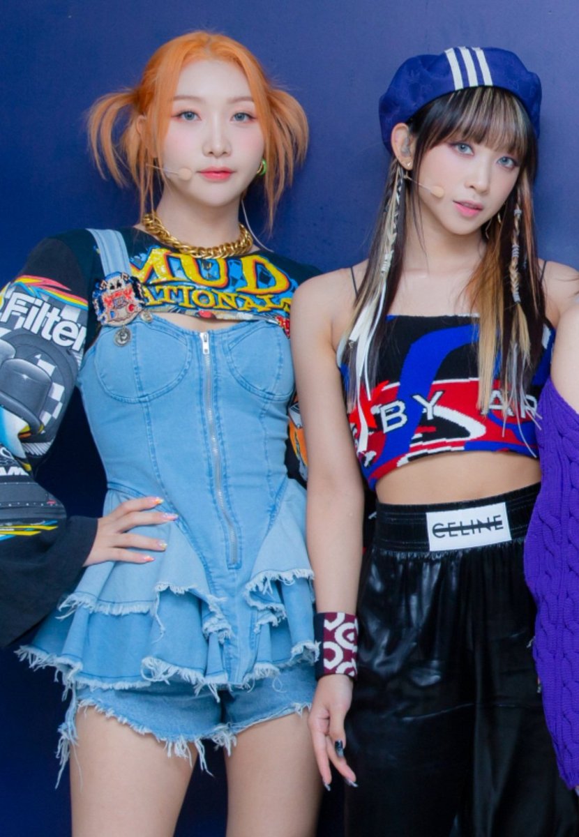 atin1907's tweet photo. OMG !! They're all so gorgeous. And their outfit is really so cool @5ecretNumber
#SECRET_NUMBER #μν¬λ¦Ώλλ² #TAP #SecretNumber5thSingle
#SECRETNUMBER_TAP https://t.co/J0agjhoiQa