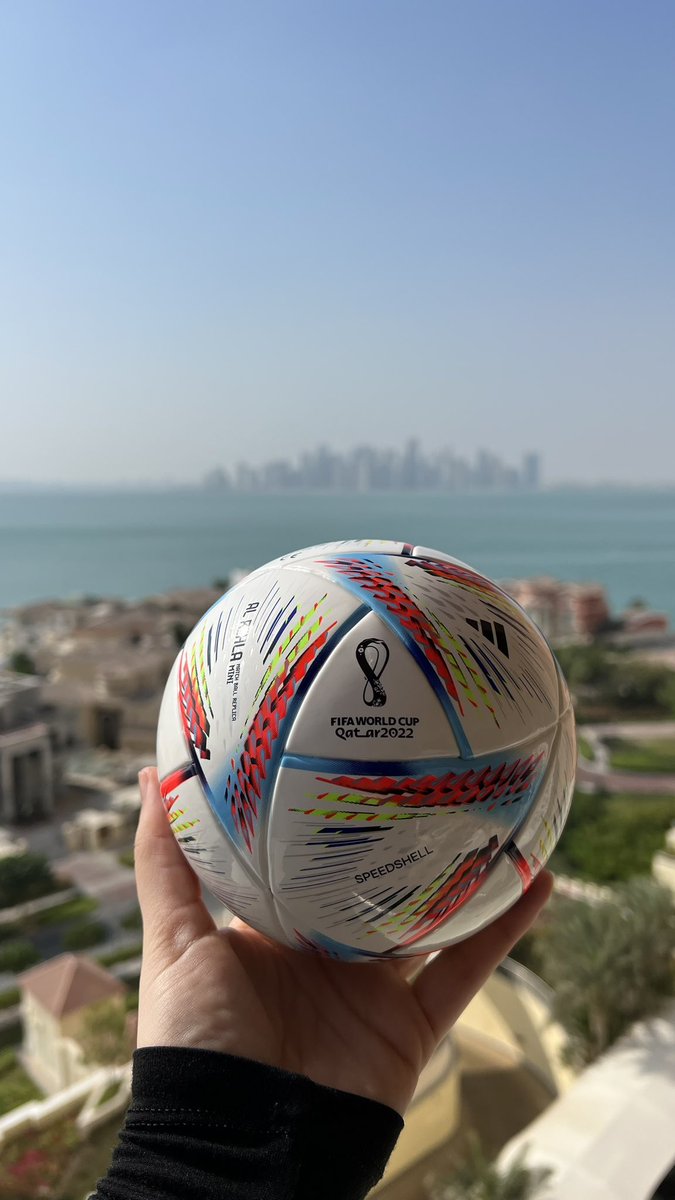 ساعات  قليلـة تفصلنا عن انطلاق #مونديال_قطر_2022⚽️🇶🇦 

اللهُم استودعتكَ #قطر أمنها وأمانها، أرضها وسمائها، برها وبحرها، وأميرها وشعبها، وكل من يقيم عليها .

#WorldCup2022 #FIFAWorldCup