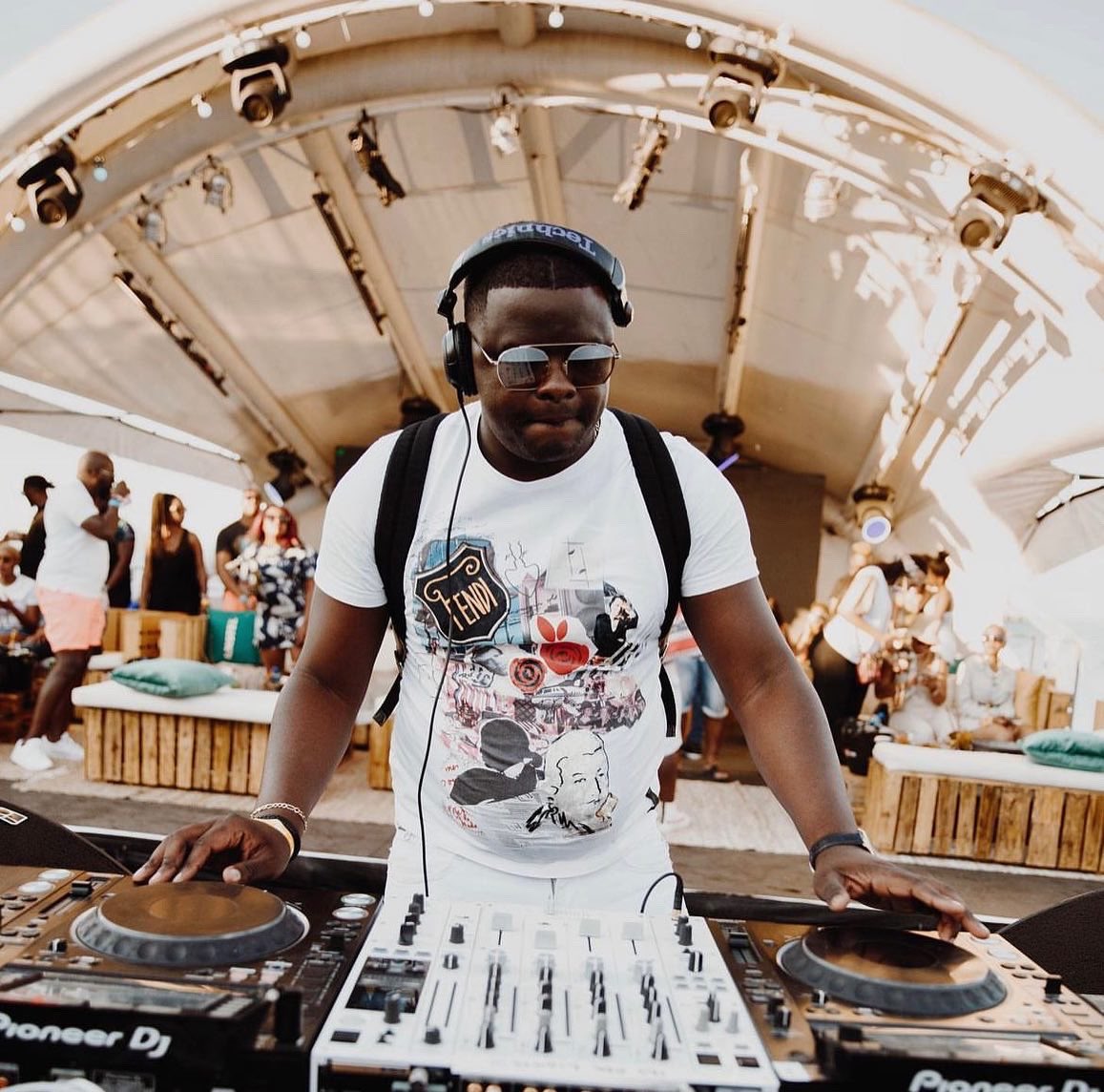 It is with great sadness to hear the news of the passing of one of our members <a href="/djsumbodysa/">Dj Sumbody</a> 🇿🇦

A great entertainer, musician, Dj &amp; Club owner. Condolences to the family, friends and colleagues. May his soul rest in peace 🕊️