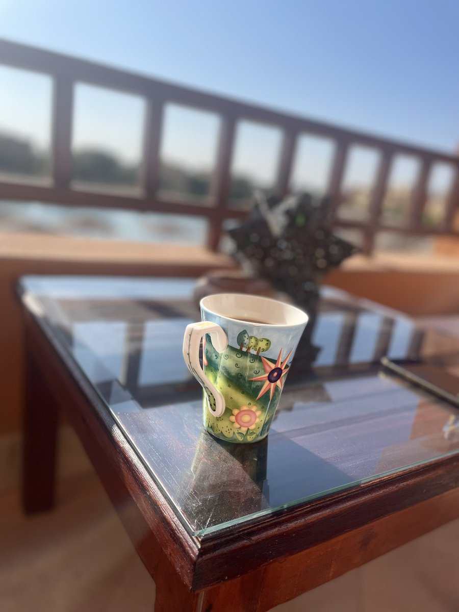 dlc170's tweet photo. Sunday morning vibes #Coffee #elgouna #Egypt #sun #holiday https://t.co/Zd2981KeDk