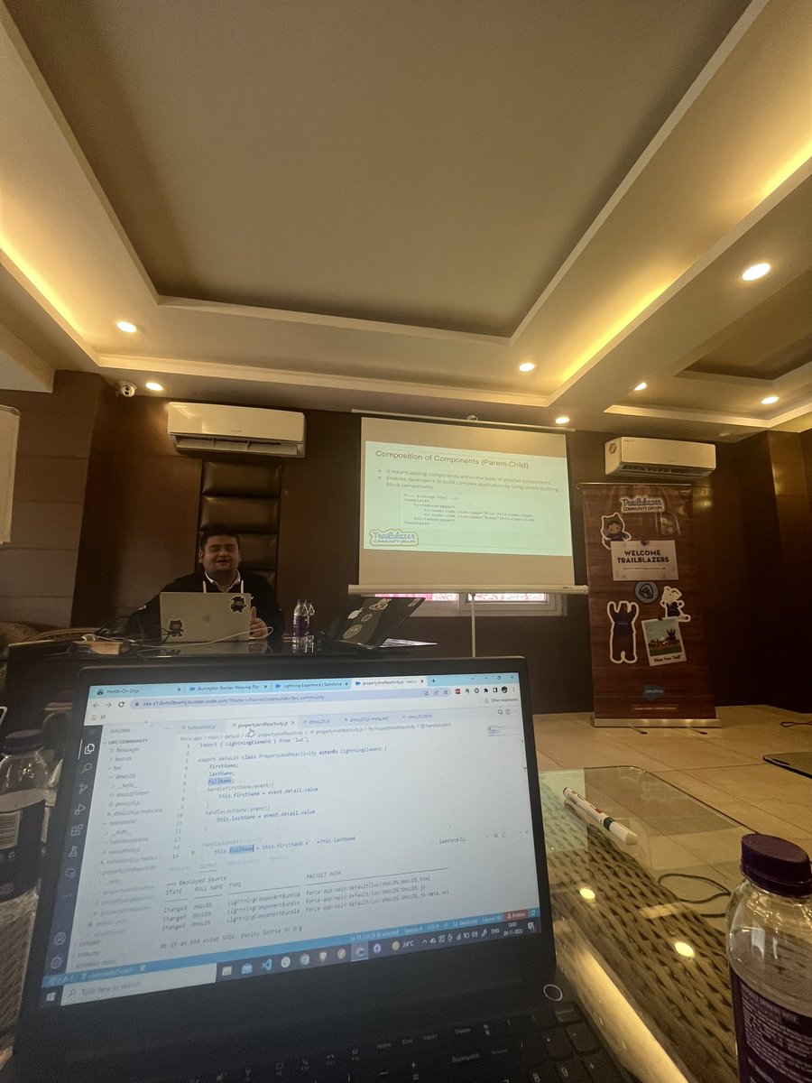 Hey_Trailblazer's tweet photo. Composition of components

@Kailash_sfdc @DehradunSfGroup #trailblazerCommunity @anmol_verma__c https://t.co/89mK2kRKqx