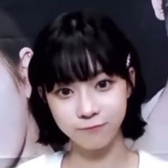 영 tweet media