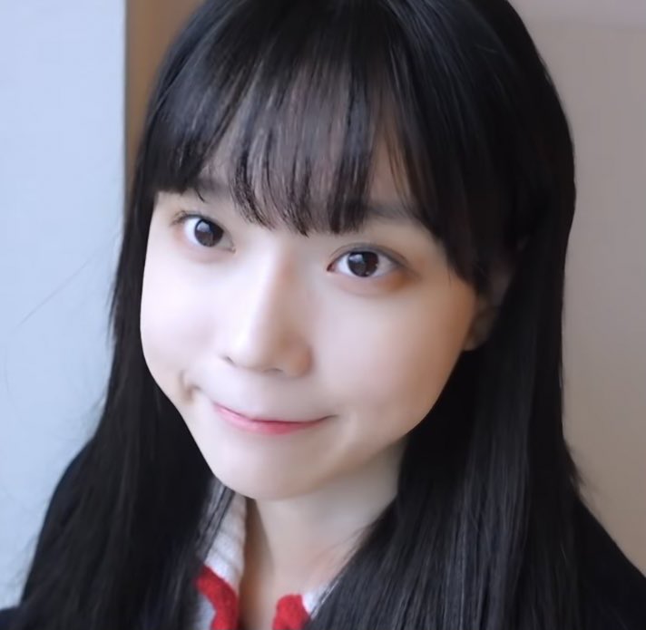 영 tweet media