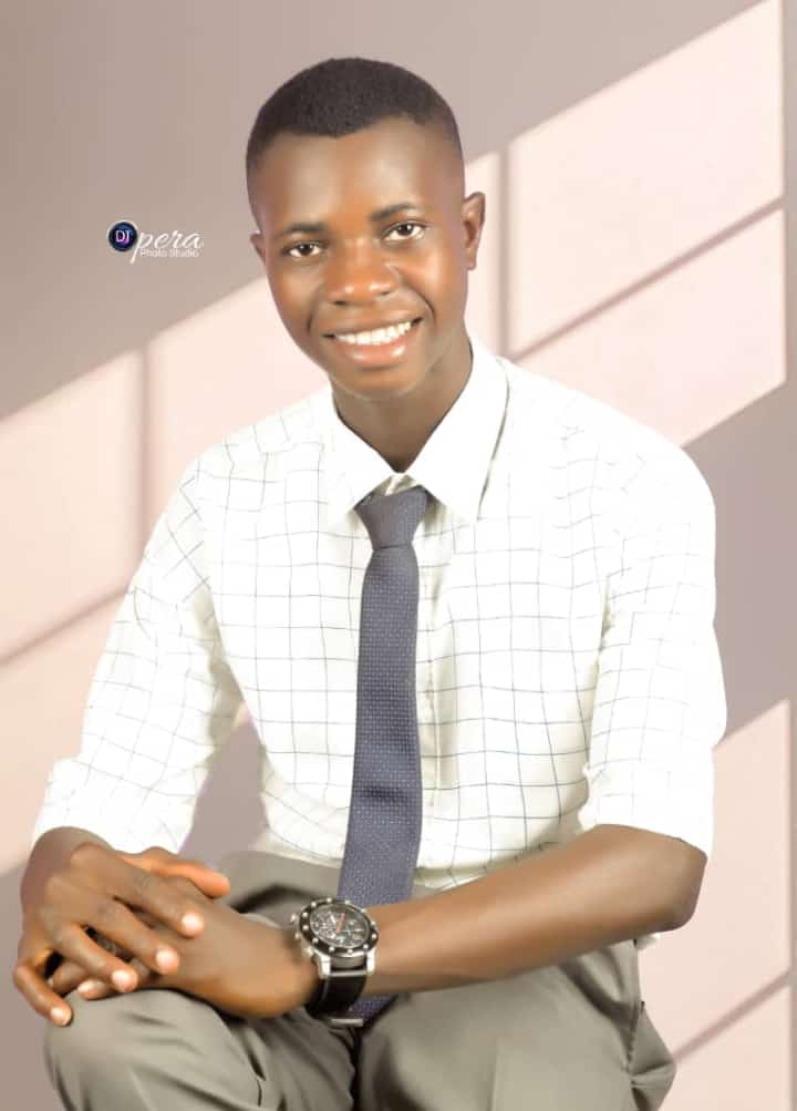 Adeyanju Oluwaferanmi tweet media