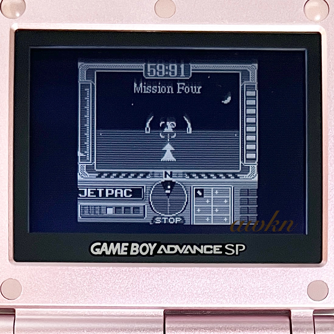 awkn_shop's tweet photo. X エックス
型番：DMG-ECJ
線描写ながら3D空間を表現したゲーム。
#game1992
#game #gb #gameboy #ゲームボーイ
#任天堂 #nintendo #ニンテンドー

#レトロゲーム #レトロゲーマー
#レトロゲームコレクター
#ゲームコレクター　#ゲームマニア
#シューティングゲーム #STG
https://t.co/wzca5XlWIj https://t.co/hlSrLes6de