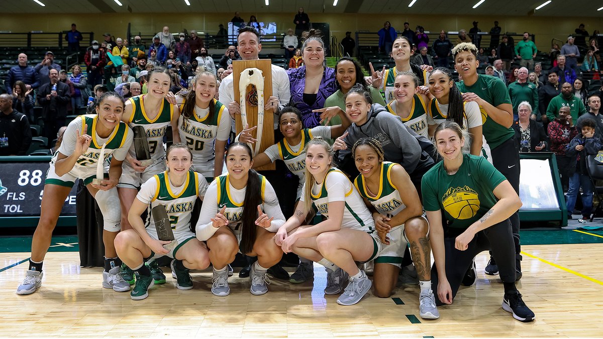 UAASeawolves's tweet image. Get the full story on yet another @UAAWBB @GreatAKShootout  triumph! Thanks so much again to our title sponsors @ASRC_AK &amp;amp; @COP_Alaska for helping to bring the tourney back to life in 2022. 

goseawolves.com/news/2022/11/1…

@uaanchorage @GNACsports @sportsadn @KTUUSports @AKSportsReport