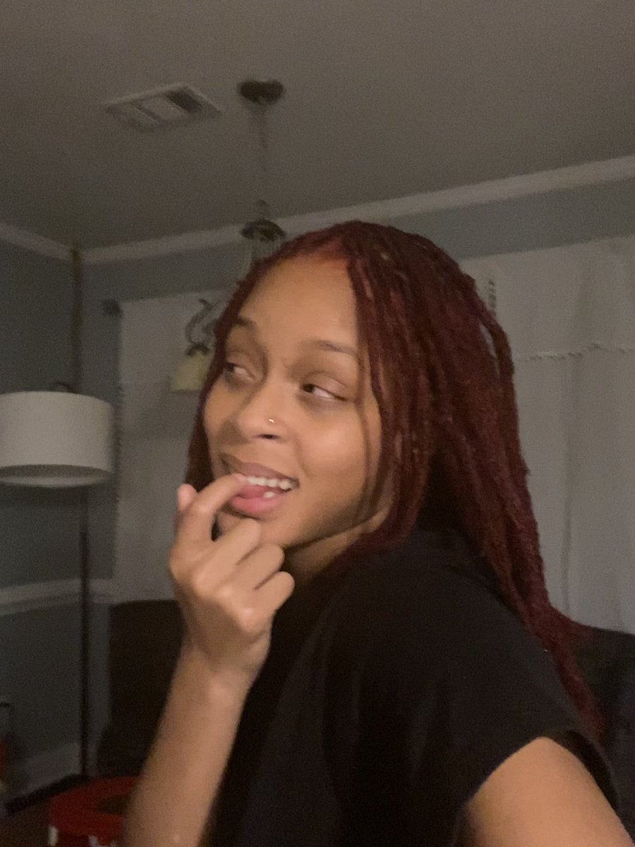 koimesaa's tweet photo. he must’ve broke my heart #realbad #redhairphase https://t.co/Vj2wHT9Qyc