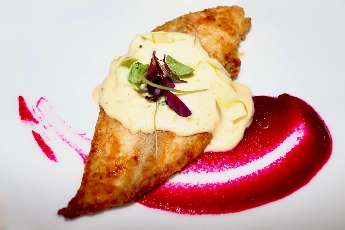 LaurasWorldza's tweet photo. Lemon Grilled Sole with Sauté Buttered Leeks.
https://t.co/cWyPpRn5zl
#LaurasWorld
#LaurasTravel
#LaurasTravelSouthAfrica
#Drakensberg
#cavern1941
#northerndrakensbergen https://t.co/ICQJ44taTo