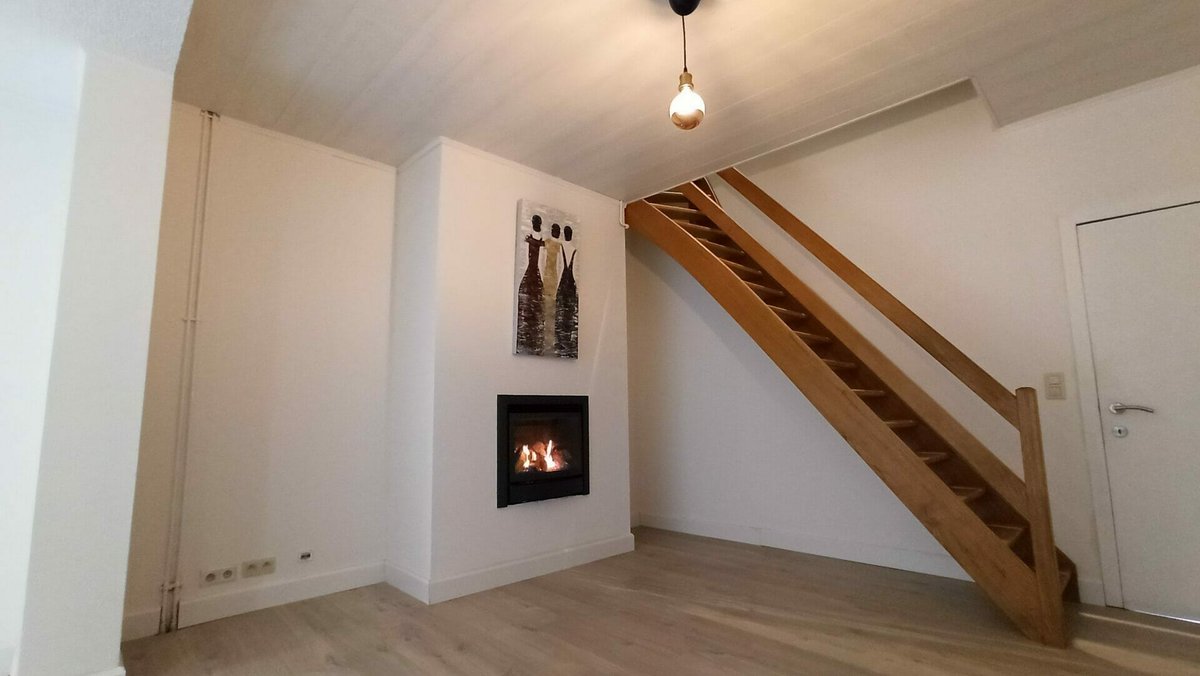 MyFutureHome_'s tweet photo. #TeKoop ๐ก Instapklare woning met 2 slaapkamers en een garage in Sint-Amandsberg
๐ #Gent ๐ฐ โฌ 259000
๐ธ Contacteer de verkoper en bekijk meer foto's op https://t.co/hnJnP2a8MX
#myfuturehome #vastgoed #tekoop #Gent #OostVlaanderen #Rijwoning #Rijwoningtekoop #vastgoedplatform https://t.co/D58VWa8vOJ