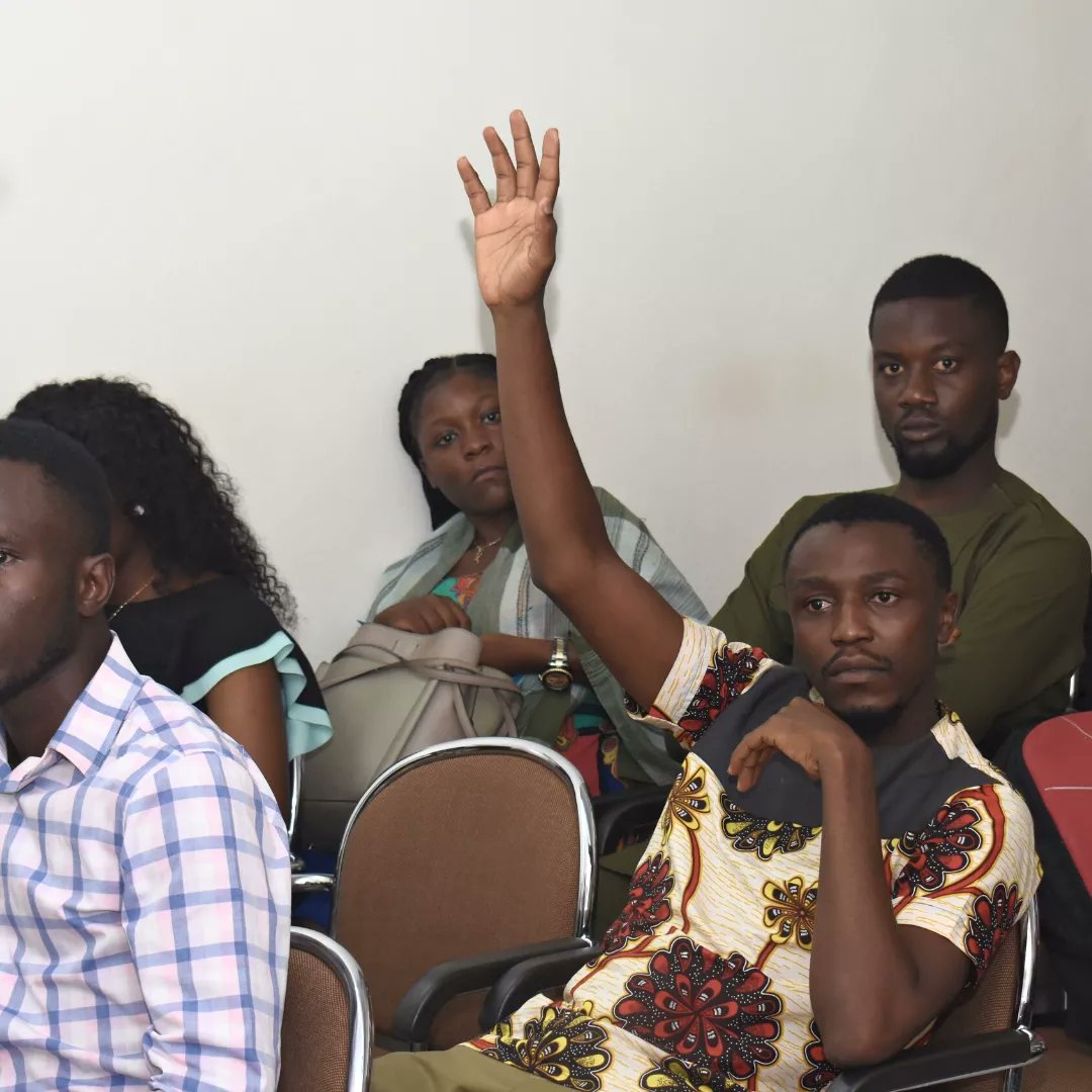 vireel_officiel's tweet photo. Au départ l'échange était prévu pour 02H mais les questions et les interactions étaient telles que nous avons terminé après 04H.
#umdeny #UKULU #NEXUS #uthango #bitcoin #Blockchain #leveedefonds #entrepreneur #entrepreneuriat #merciel #eko https://t.co/NExmRYYF9j