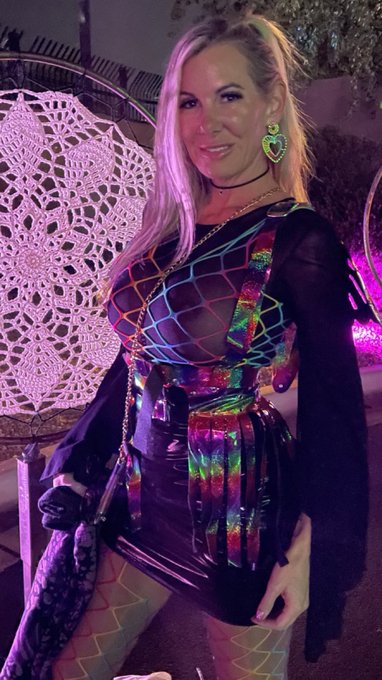 I had fun at the festival! https://t.co/HKiwSsIDIV