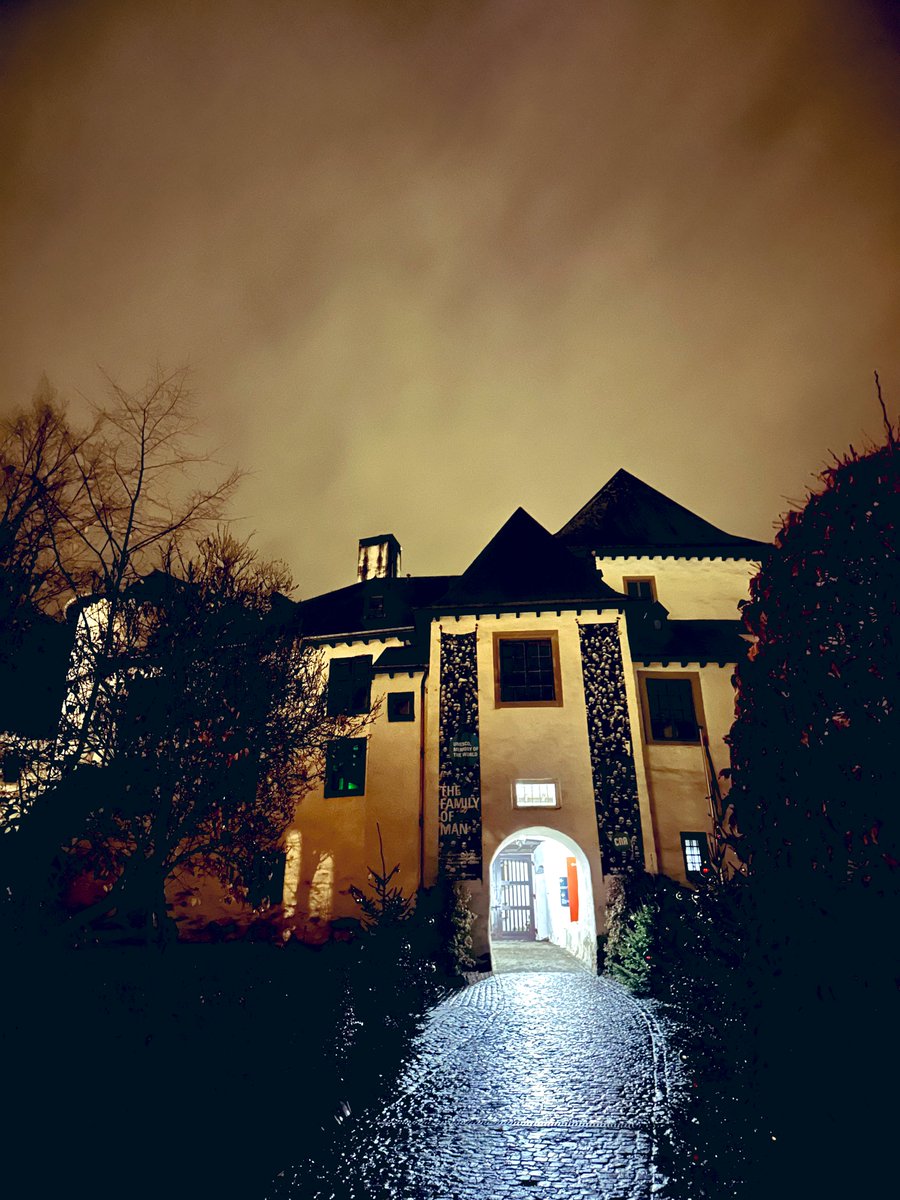 tamasivankovacs's tweet photo. Staying overnight in beautiful #Clervaux, #Luxembourg with the #family on my way to an official trip to the Capital of my other country of accreditation.🇱🇺🇭🇺 https://t.co/SyKudOhrg0
