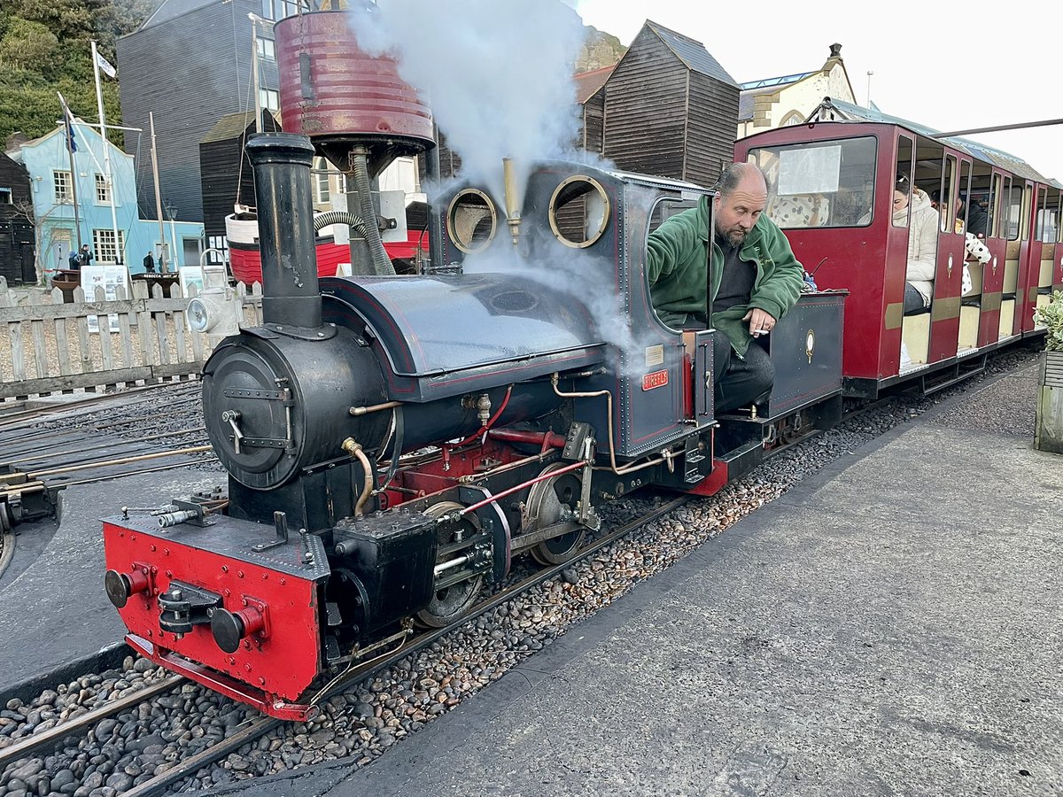 We are open this day with #EdmundHannay in steam. <a href="/hastingsaquaria/">Hastings Aquarium</a> <a href="/What_Hastings/">Happnin' in Hastings</a> <a href="/HastingsOldTown/">Hastings Old Town</a> <a href="/HASFMfishmuseum/">Fishermen's Museum</a> <a href="/1066Tweets/">1066 Tweets</a> 🚂🚂