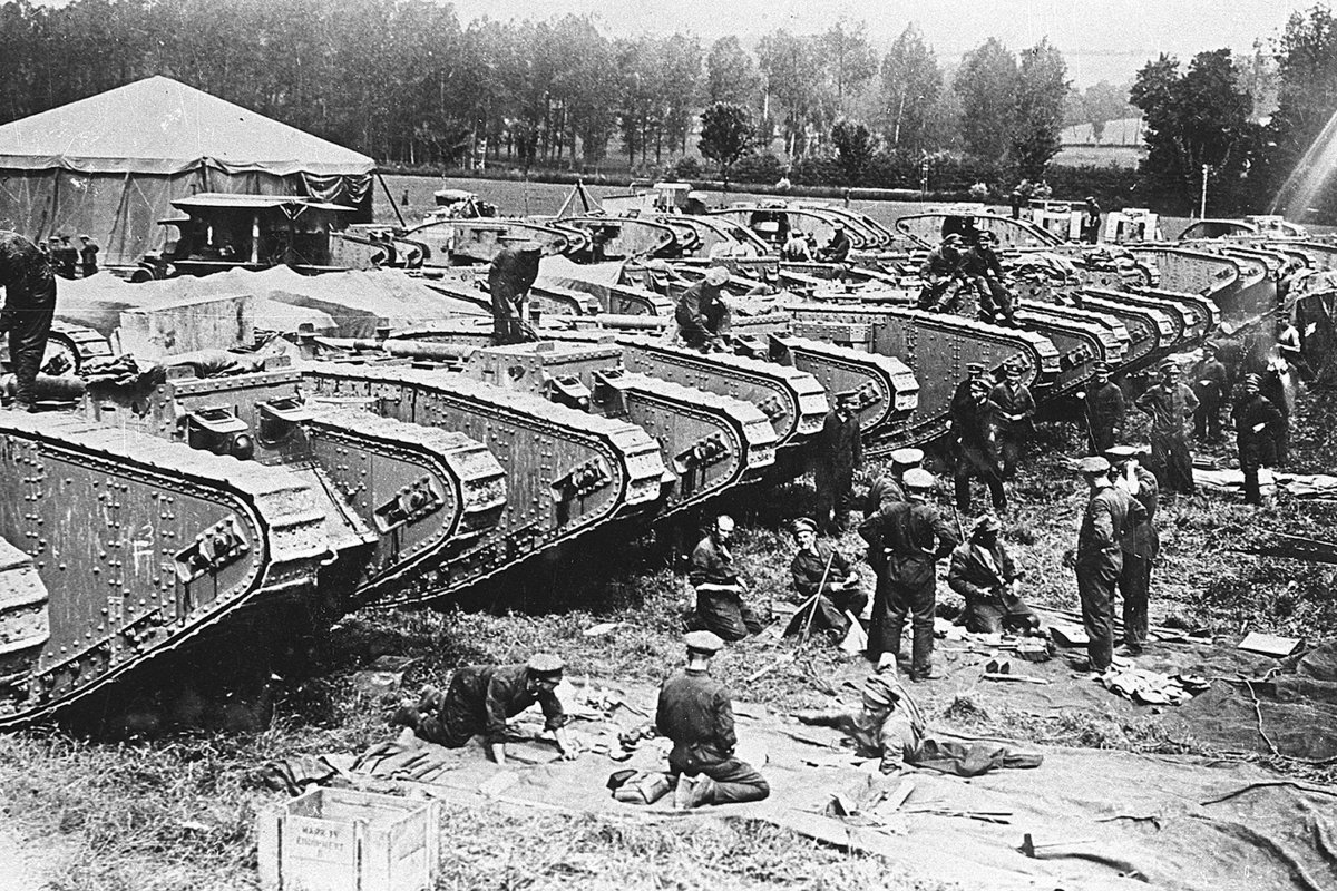 militaryhistori's tweet photo. Happy Cambrai Day to the @RoyalTankRegt . OTD, 1917, Maj Gen Hugh Elles issued his hand written Special Order #6, still read each 20 Nov. In 476 tanks, men of the new Tank Corps advanced towards Cambrai under the brown, red & green colours of the Corps’ new flag, led by Elles. https://t.co/ErFIOQsud8