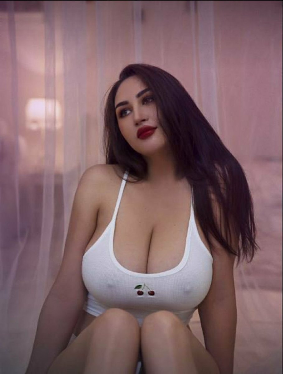 leaksGOAT's tweet photo. #Louisakhovanski https://t.co/GDs6GeGUbG