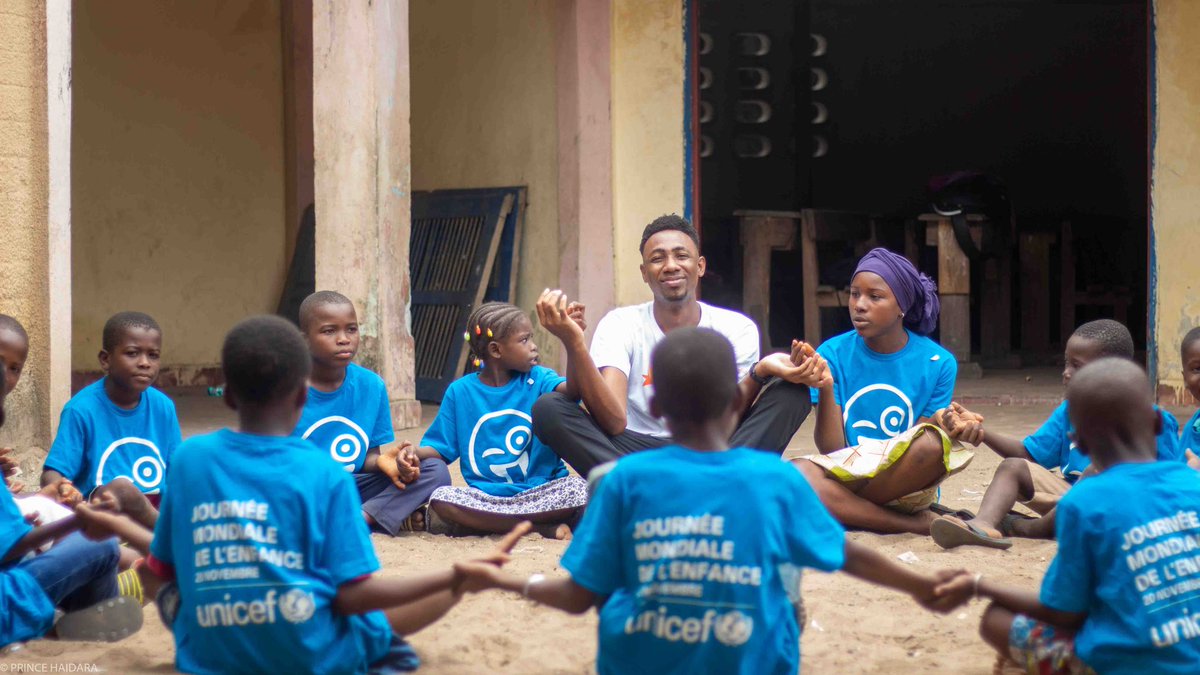 Parce qu’ils sont des Leaders de Demain,
Parce que leur voix compte,
Parce que chaque enfant a des droits,
Aujourd’hui, et tous les jours de l’année. 
@cherifmohamed_ 

#JournéeMondialedelEnfance 
#UnicefCôtedIvoire #LeadersDeDemain 💙💙💙💙💙
@UNICEF_CIV