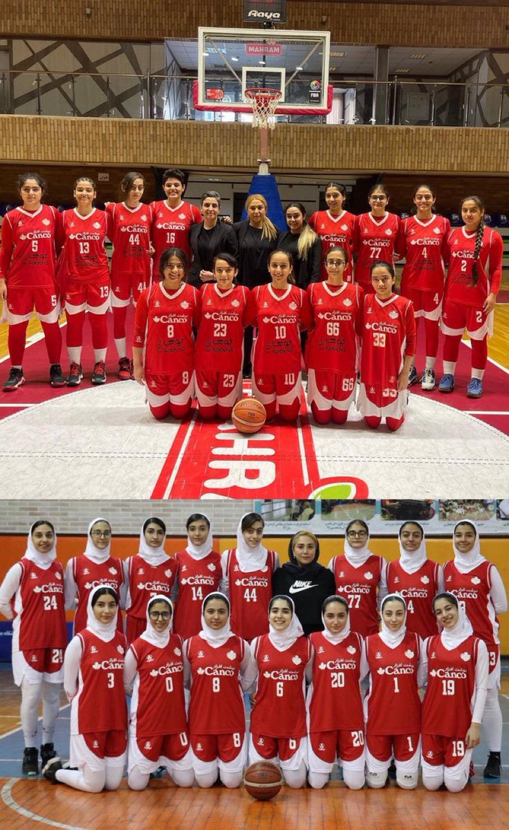 « Au nom de femme, vie, liberté ». 
Toutes les membres d’une équipe de basket en #Iran ont enlevé leur voile, un acte extrêmement courageux et symboliquement très fort. #MahsaAmini