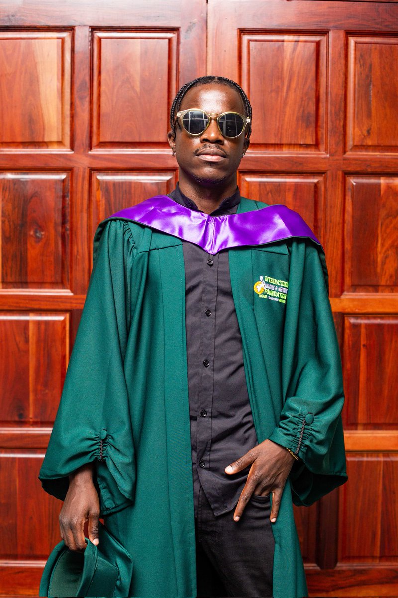 Consistency is the bridge between goals and accomplishment.

Hona kune level!!! Presenting your trusted Mentor / Lifecoach #CoachNuttyO

#graduation International Coaching &amp; Mentoring Foundation Zimbabwe <a href="/icmf_official/">International Coaching and Mentoring Foundation</a> #AbilityXtention