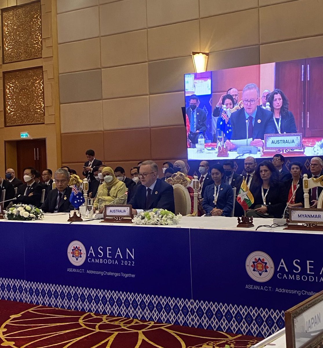AlboMP's tweet photo. Honoured to address East Asia Summit about building on trust and respect to support peace, security, prosperity and inclusion in our region. https://t.co/fJ9TfhjhoA