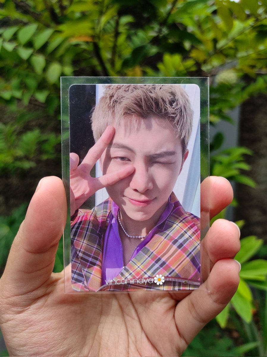 vincanindya's tweet photo. Look who's coming home.. 😍😍
Armypedia and Memories 2021 BR Kim Namjoon 💙. Cakep banget plz dia di PC² ini 🥺
#RM #Namjoon #Memories2021 #Armypedia https://t.co/fyc5Mqj1pt