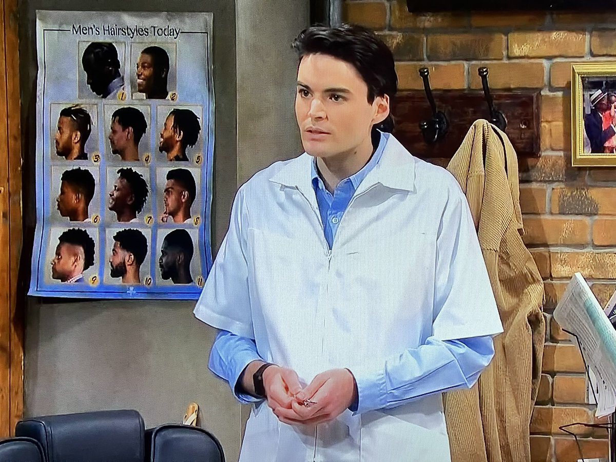 Sister_Maya's tweet photo. Dave Chappelle on #SNL !!! This barber/beauty shop sketch is a reminder of just how great Chappelle Show was. https://t.co/lM01vPuQ2d