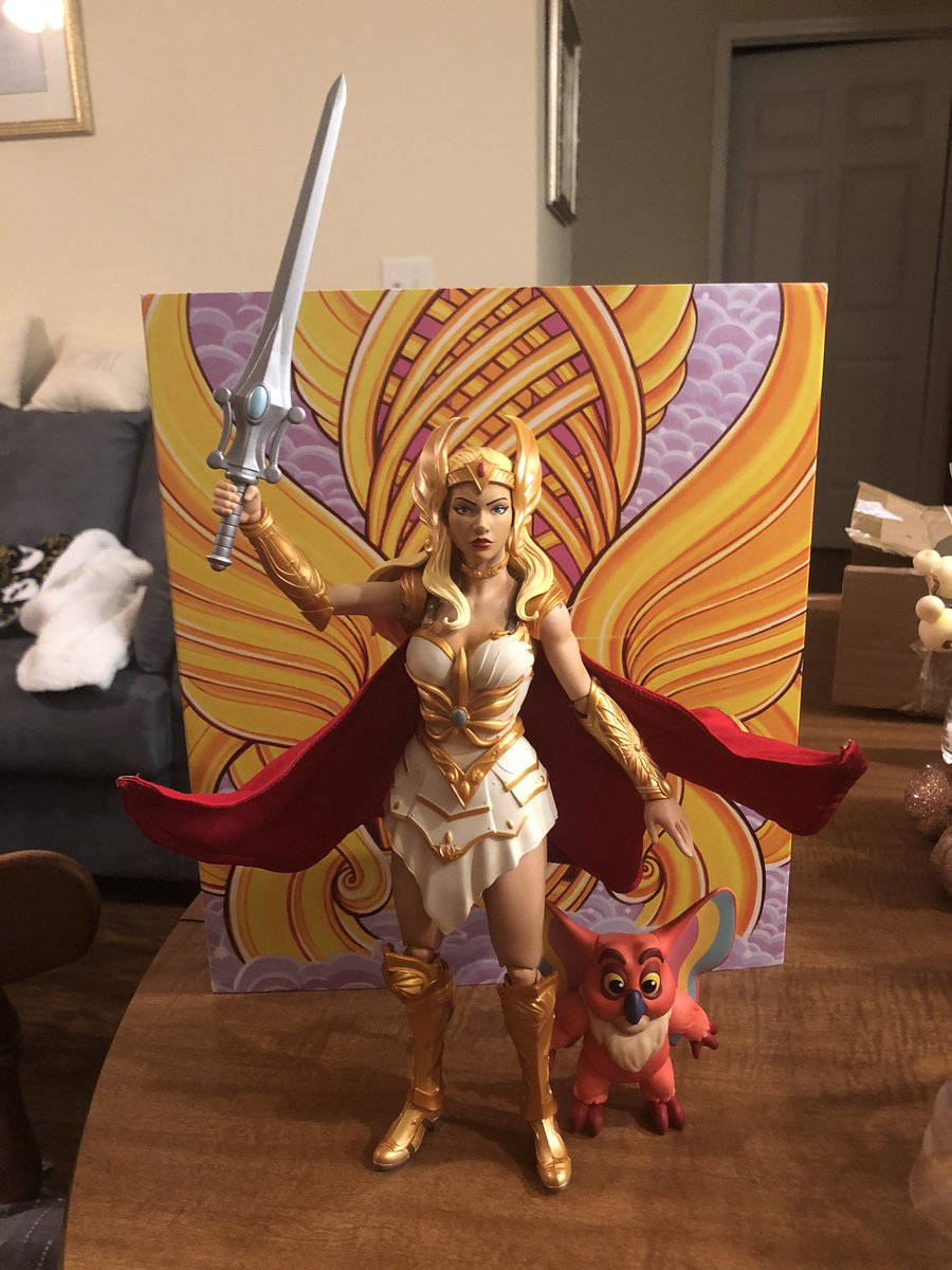Victoria_Miller's tweet photo. I got a little something in the mail today that made my inner child super happy. Worth every penny. 😍#mondo #shera #princessofpower #motu #mastersoftheuniverss https://t.co/xUws38JPou