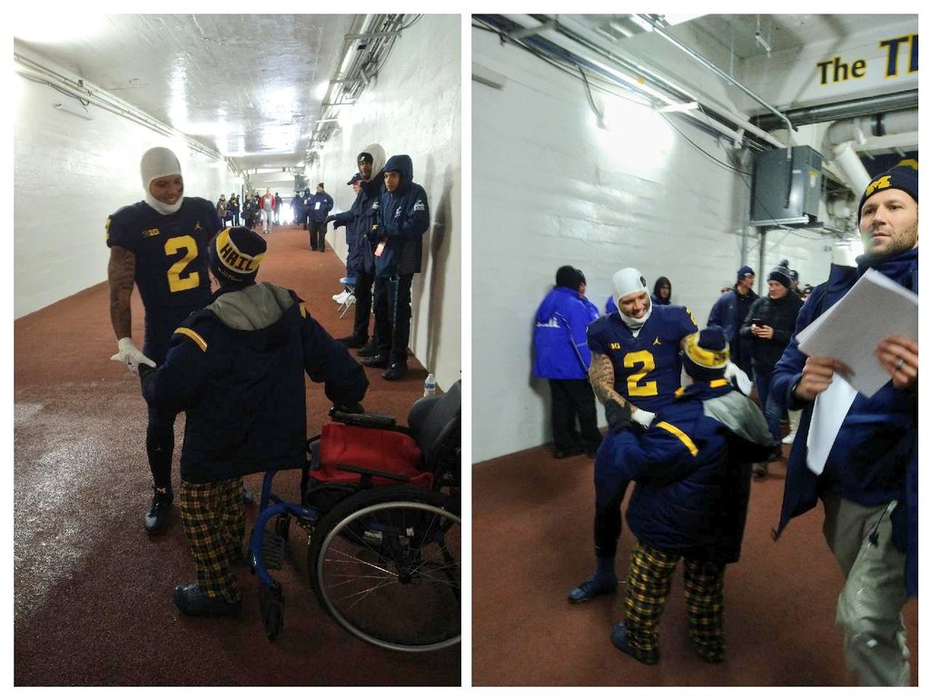 Before the game. After the game. 
Always grateful!
#theteamtheteamtheteam
#lloydcarrtunnel
#GoBlue #BC2ForHeisman 
@blake_corum