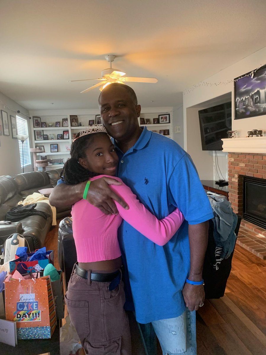 OvertonSFC's tweet photo. Happy birthday to my baby girl. 13 never looks so good. You are my hero and my inspiration. Love you 3000
#sweet13 https://t.co/1C41kuAk1A
