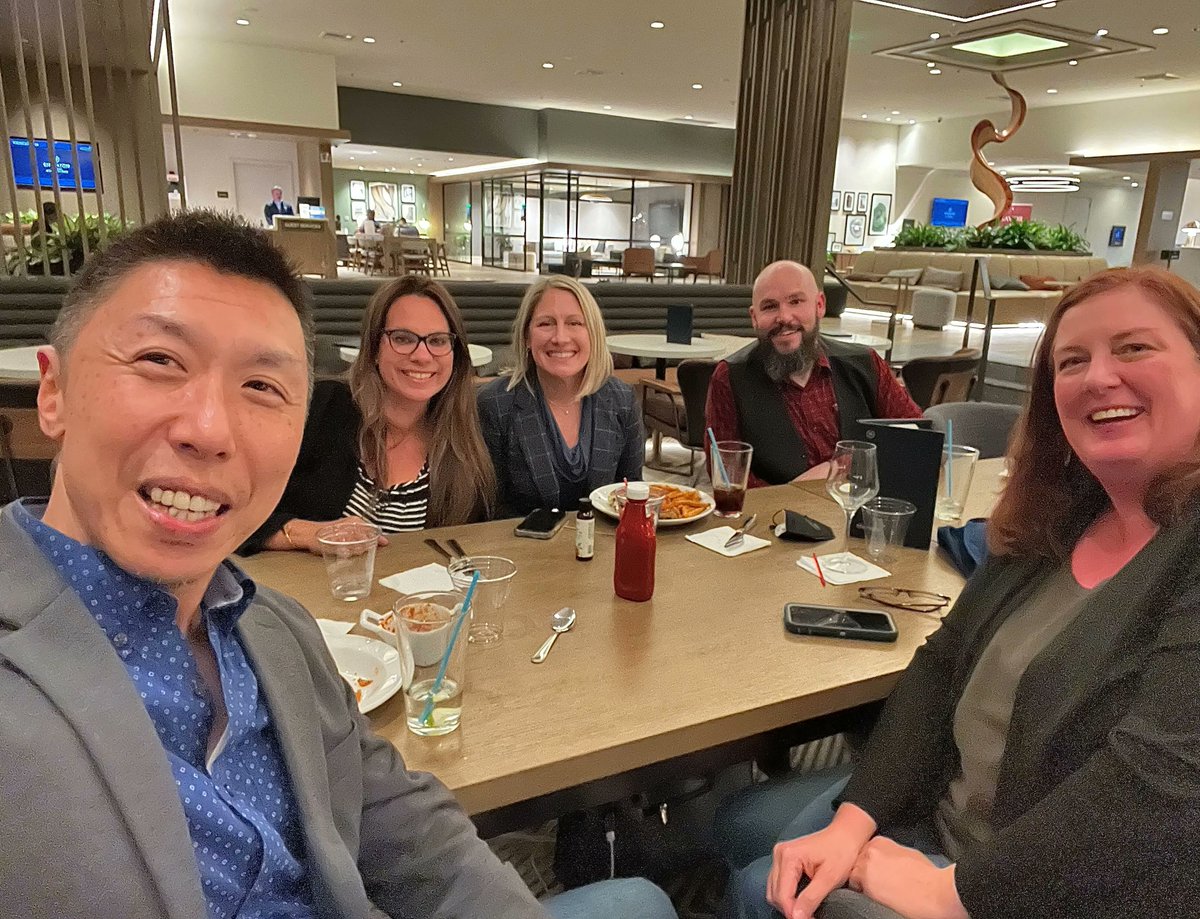 smithcollegessw's tweet image. It&apos;s the @JSWE_CSWE editorial board having fun after a panel together yesterday @ #APM2022! Kenta Asakura (Smith),  @DparrishParrish from @Baylor_SSW, @cmogrowilson1 from @UConnSocialWork, @ProfJaggers from @USocialWork, Elissa Madden from (Baylor). @CSocialWorkEd #CSWE #JSWE