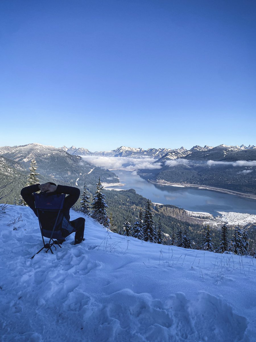 DANNYYLEEEE's tweet photo. Soaking In This View Sittin Above The Clouds🫰 https://t.co/JZcYooSUny