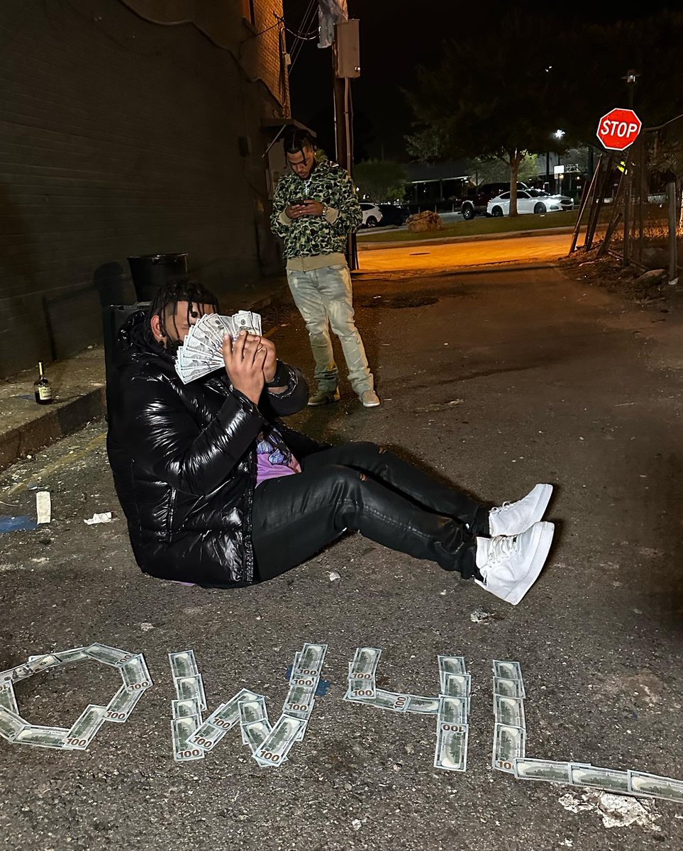OneWay_Ken's tweet photo. i know they praying i sink, i went and bought a faucet 🖤🦇💜 #KobeYear24 #OW4L #OneWay #OWigin4L https://t.co/rWkTFVKIDK