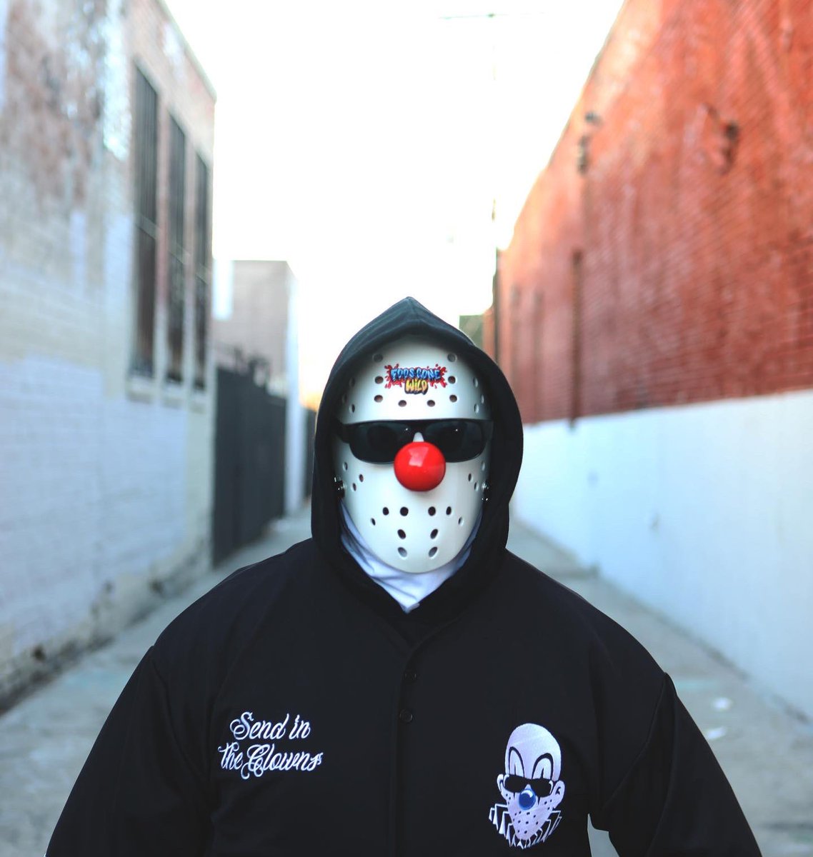 FOOS GONE WILD tweet media