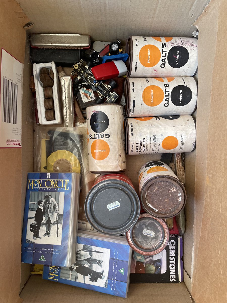 PhyllidaM's tweet photo. Been sorting out boxes. Anyone else own two copies of Mon Oncle and five  tubs of Galt powder paint? #film #french #galt #powderpaint https://t.co/G4mOZyzVTV