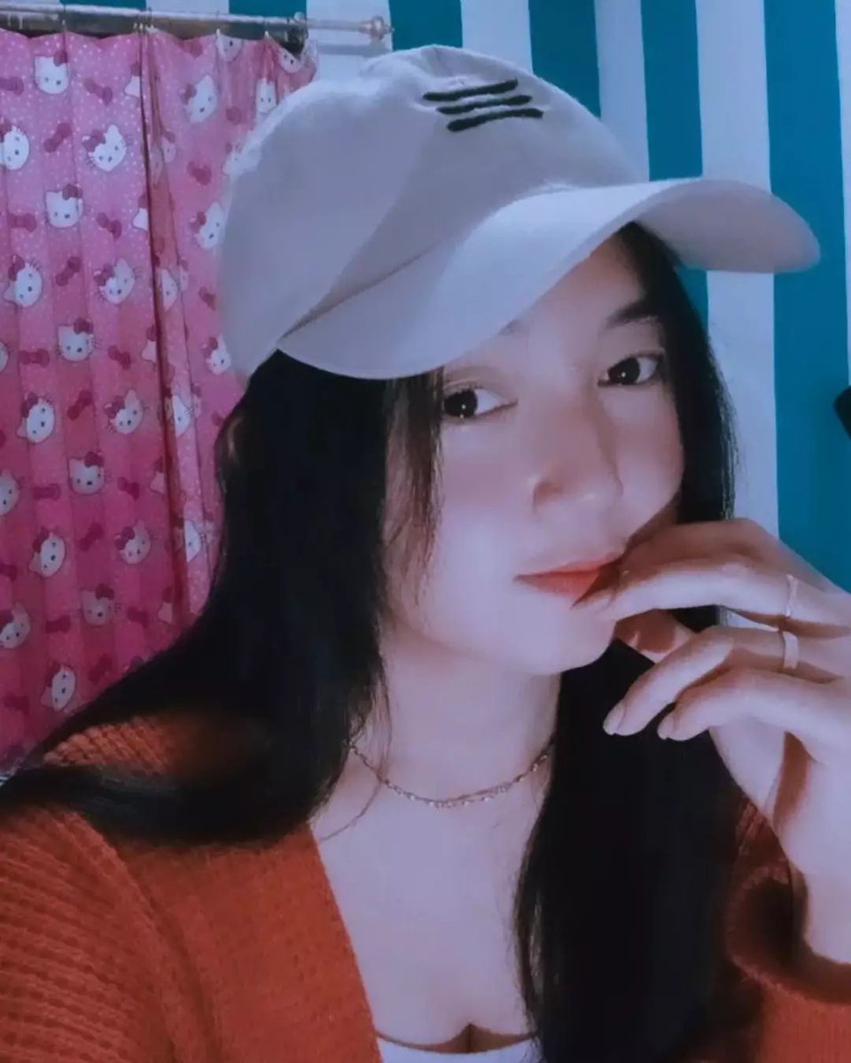 AsyahSafira's tweet photo. Open  #vcs
Wa :089518561001
Line: safira_asyah31
#vcshijab 
#vcsreal 
#vcstrusted 
#kebayamerahviral https://t.co/YidIvAVlYX