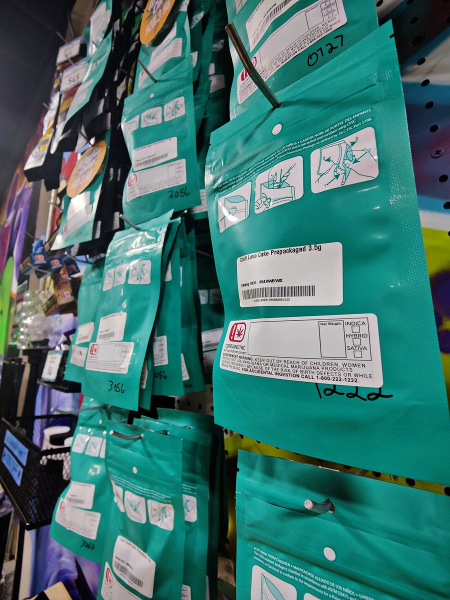 ProjectReleaf's tweet image. $9 EIGHTHS OF PREMIUM FLOWER NOW AVAILABLE!!🔥🤩💚 #ProjectReleaf #OKC #DispensaryLife #ForThePatients