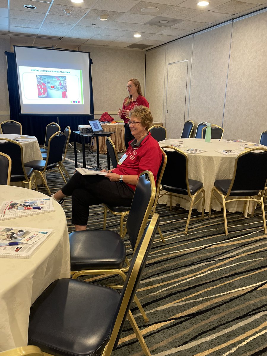 SOMD_VEEP's tweet photo. Today, @SpOlympicsMD team members led sessions on #YoungAthletesProgram and #UnifiedPE at the @SHAPEMaryland Convention in @OceanCity! Excited to train educators in the value of #playingUnified at all grade levels! https://t.co/YAZ99QqSSW