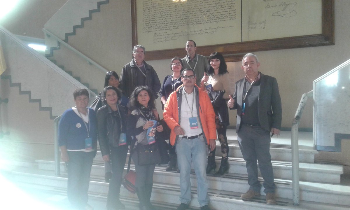 <a href="/fule_dot/">DePPv or ⭐ #ChilePrimero 🇨🇱</a> Allí estuvimos para recuperar nuestros liceos y volvería si es necesario
Ley Aula Segura debe aplicada en todos los establecimientos educacionales donde se violen lis derechos humanos de poder educarse en un ambiente seguro y libre de extremismo.
<a href="/claudiareyv/">@clo1446818</a> 
<a href="/ProClasesLdeA/">Padres Pro-ClasesLdeA</a>