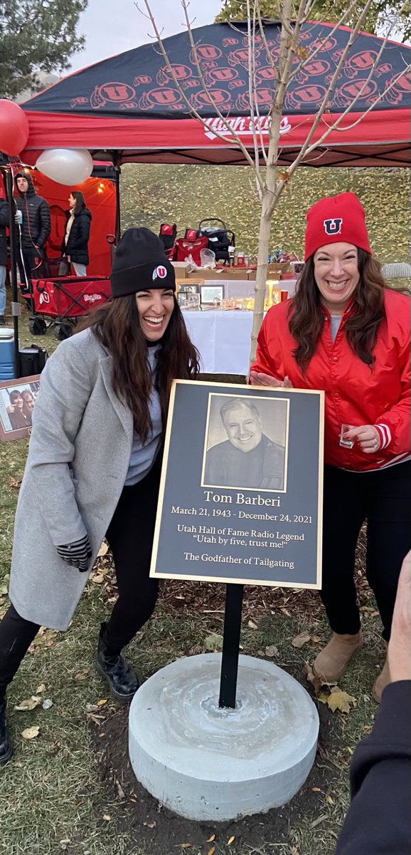 MarkHarlan_AD's tweet image. Grateful to be part of a wonderful tribute to Utah’s Godfather of Tailgating, Tom Barberi. Thanks to his daughters Gina Barberi and Mikelle Barberi-Weil!

“Utah by 5”