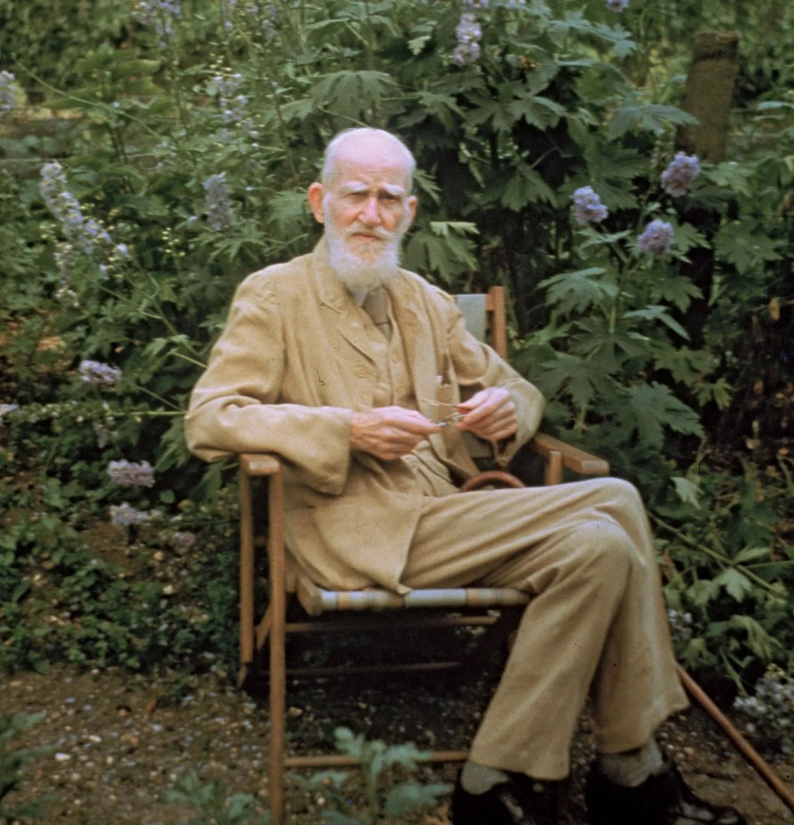 UzairrSha's tweet photo. George Bernard Shaw about Islam: "It is the only religion which appears to me to possess that assimilating capability to the changing phase of existence which can make itself appeal to every age... I have studied him - the wonderful man, and in my opinion..(1) https://t.co/rCJCNj4zta