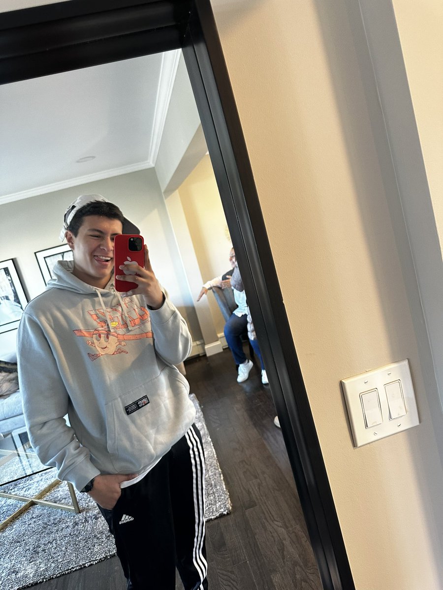 ⚡️.