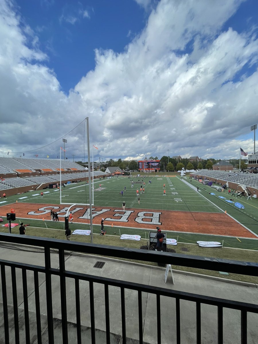 jaxon_pilgrim's tweet photo. Thank you @MercerFootball and @CoachSEllis for having me out! Enjoyed the game day experience! https://t.co/4DwKNXwTqD
