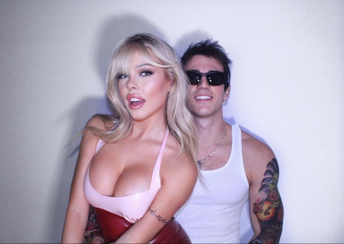 Isabella as Pam Anderson in custom ‘Vex’ ❤️‍🔥 Order by November 14 for custom ‘Vex’ in time for the holidays