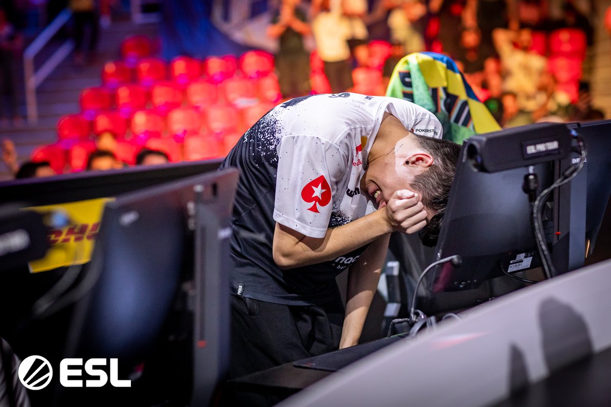 ESL Counter-Strike tweet media