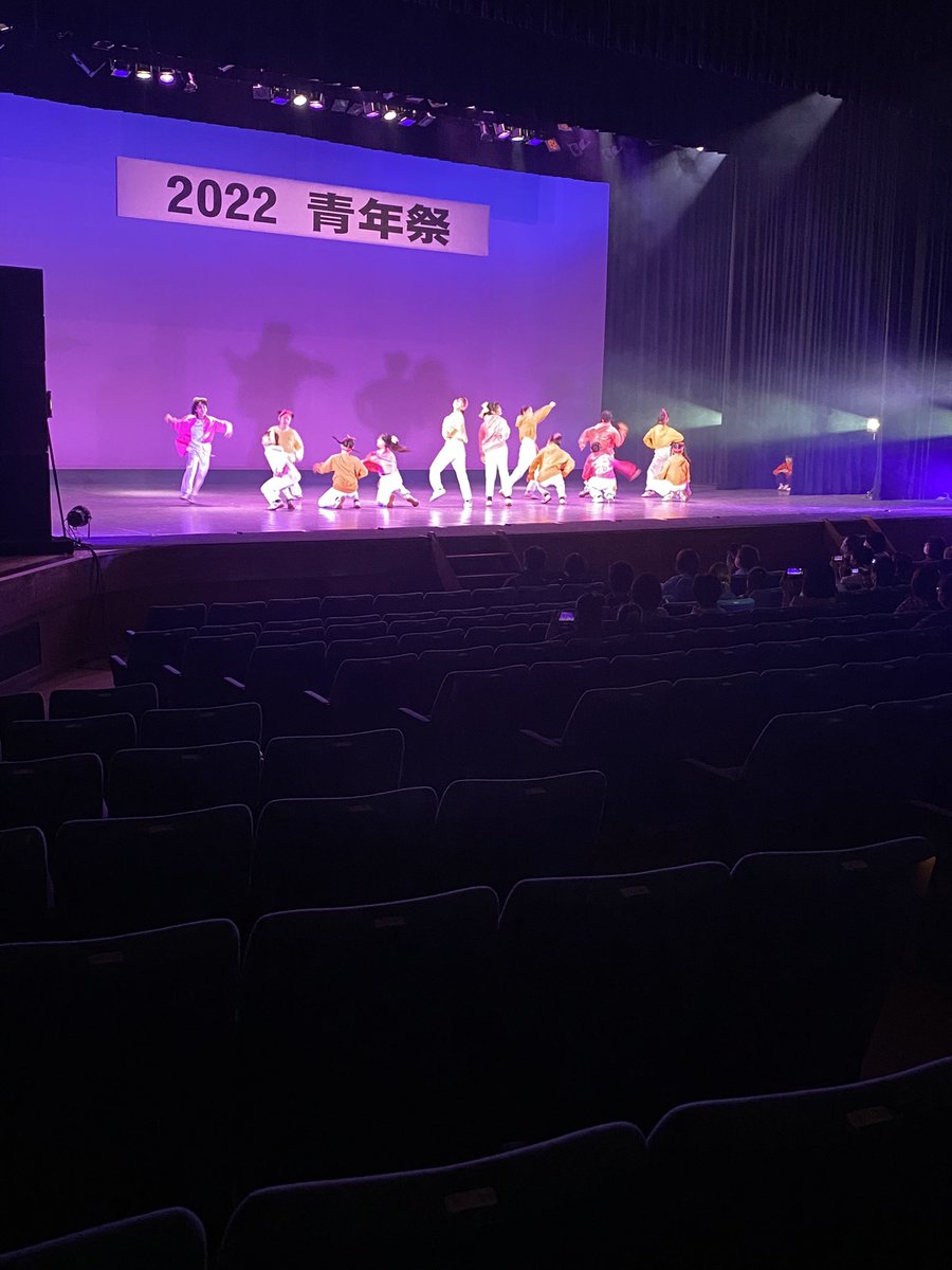 seinensaistaffs's tweet photo. 青年祭、引き続き開催しております。

ただいまより、同志社香里ダンス部の皆様の披露になります！
#青年祭  #寝屋川市 https://t.co/L3KPRUINV9