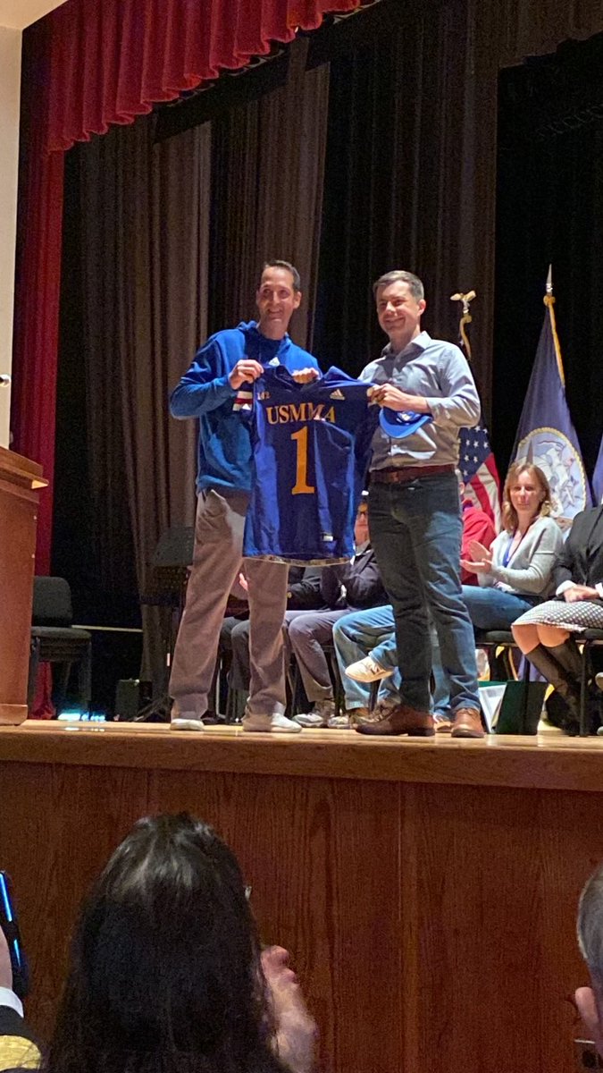 Kristofer Schnatz on Twitter "⁦USMMAFootball⁩ keeps the Secretaries