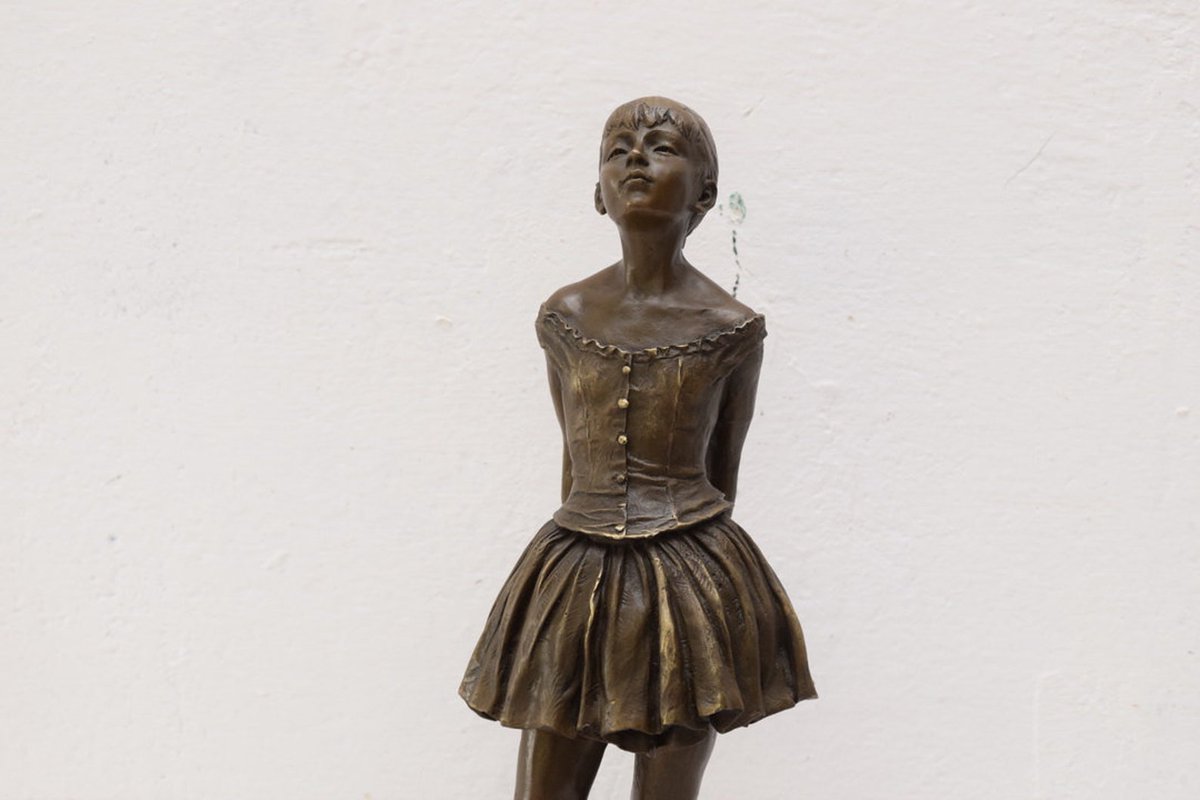 rajpalpulit31's tweet photo. 14 Year Old Dancer Edgar Degas Bronze Figure 29cm inj Skirt Amazing Gift Idea Home Garden Decor Signed
#Dancer #gift #29CmInj #Bronze #Figure #edgar #Garden #degas #home #idea #DecorSigned #SkirtAmazing #DekorStyle #EtsySeller
👉https://t.co/zuttePK98w https://t.co/vWT21FQLUI